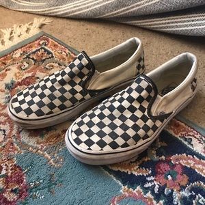Men’s VANS black and white checkered slip ons